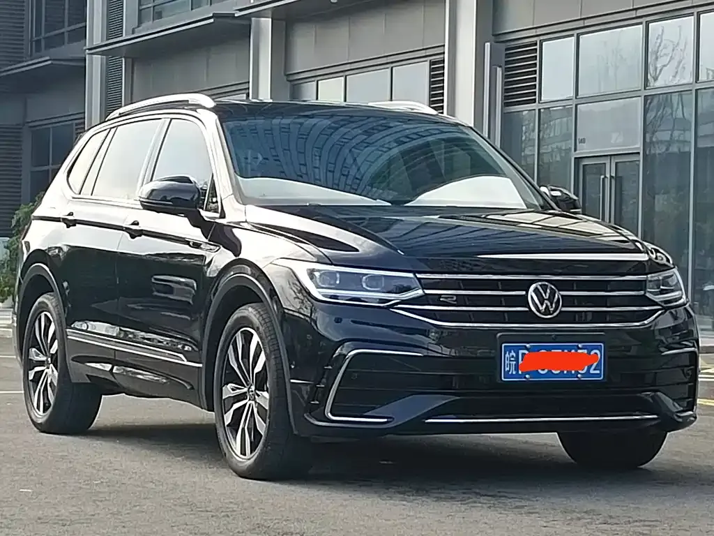 Volkswagen Tiguan L 2024 из CN, фото 1