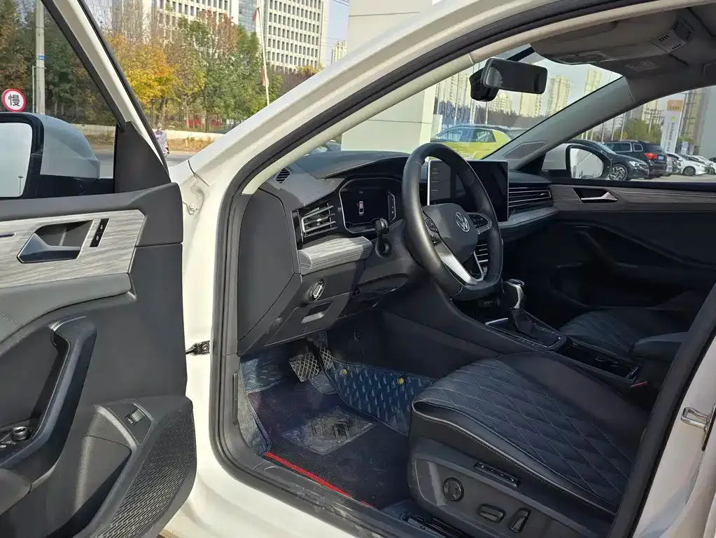Volkswagen Sagitar 2022 из CN, фото 7