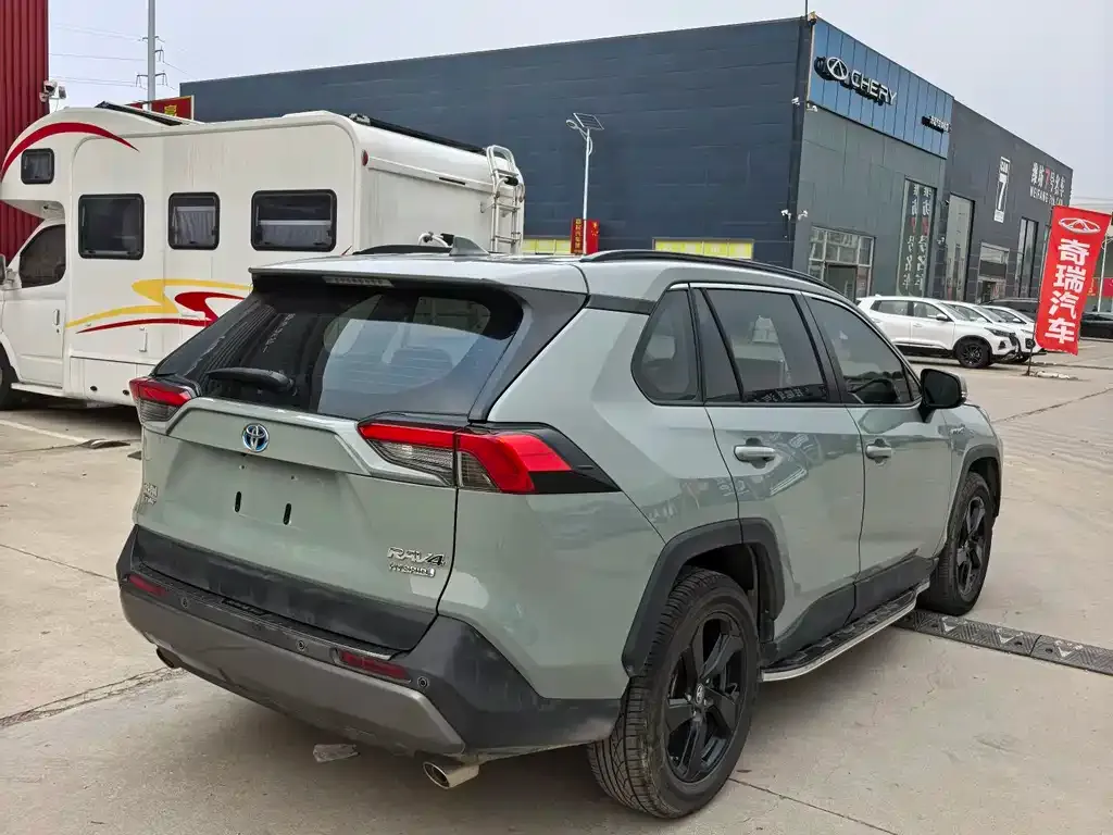 Toyota RAV4 2021 из CN, фото 4