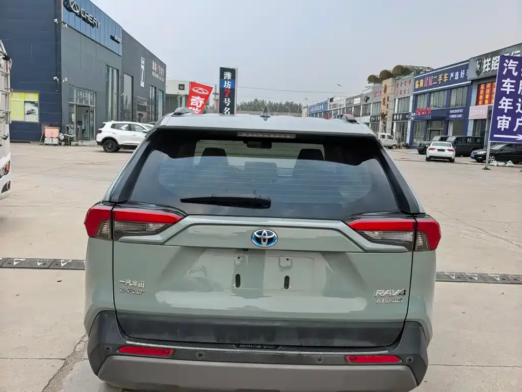 Toyota RAV4 2021 из CN, фото 5
