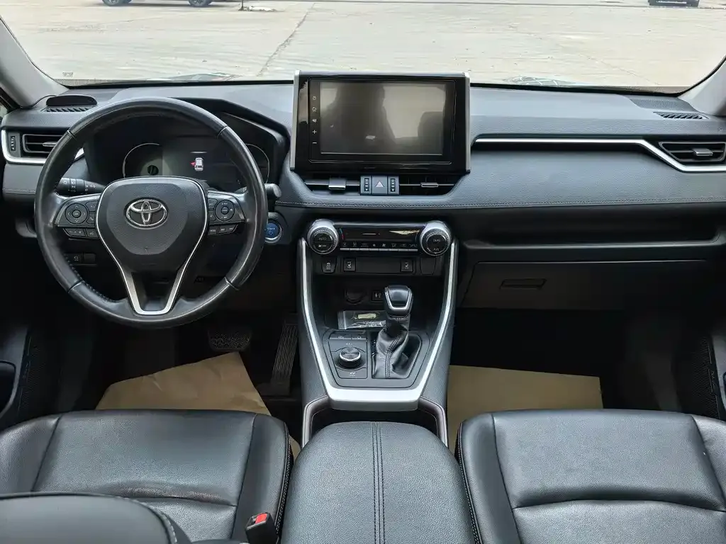 Toyota RAV4 2021 из CN, фото 8