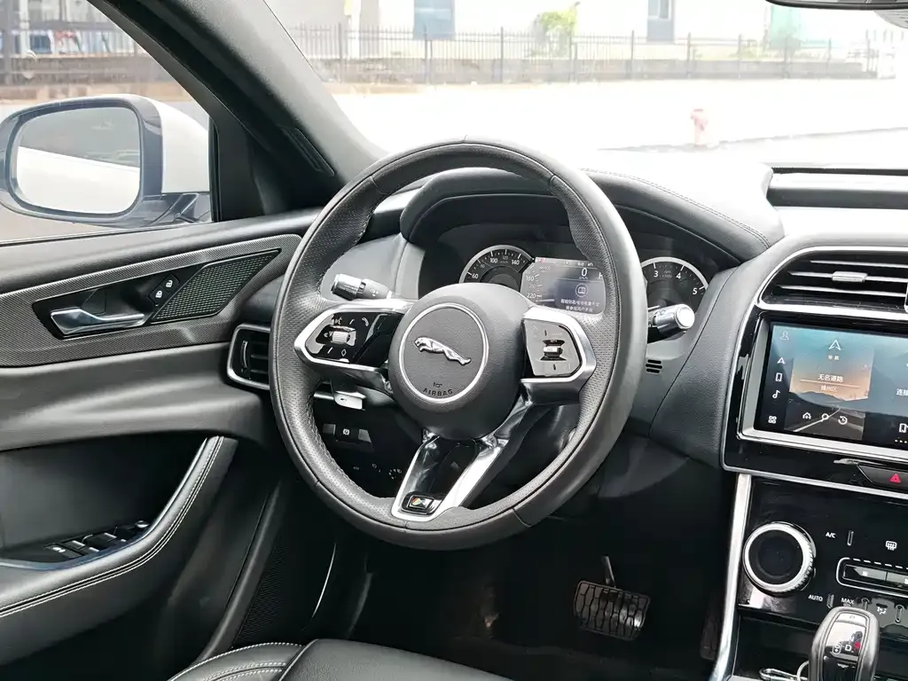 Jaguar XEL 2022 из CN, фото 6