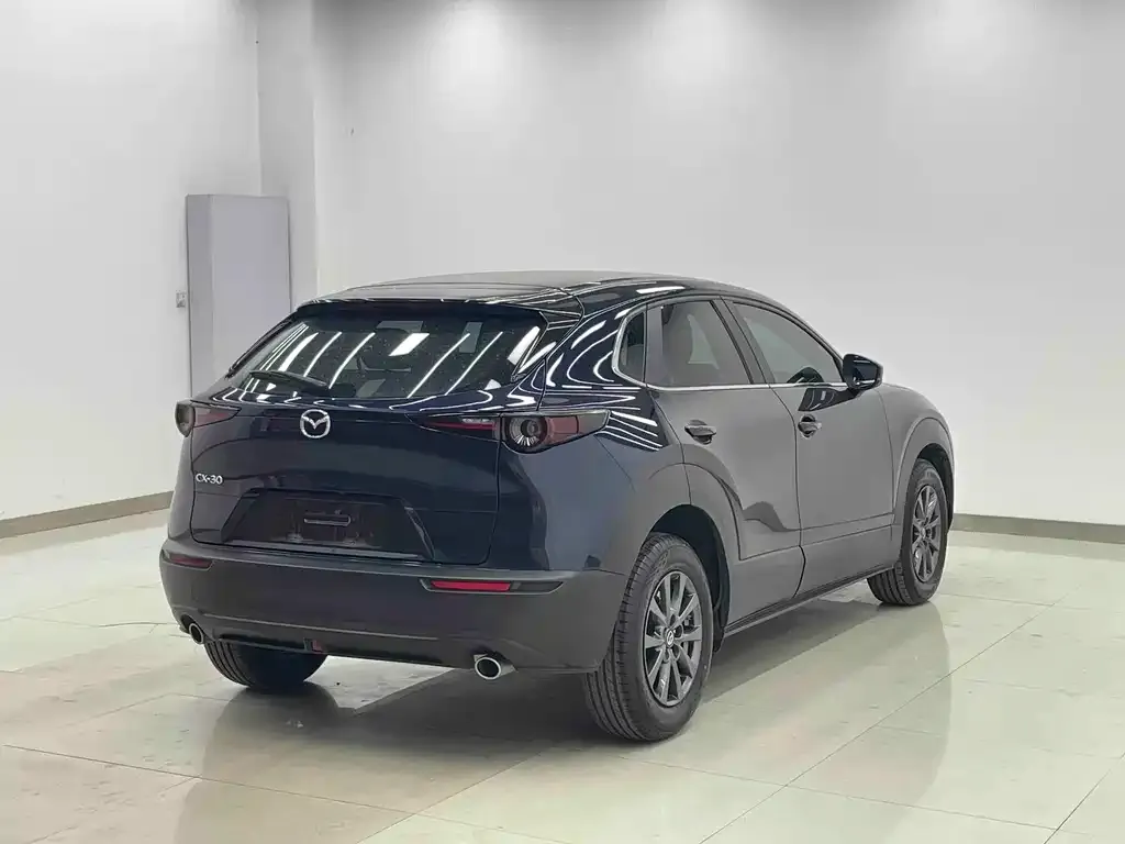 Mazda CX-30 2022 из CN, фото 4