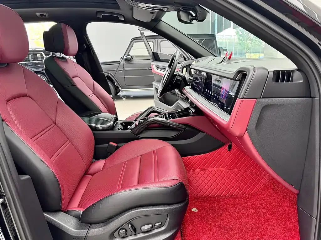 Porsche Cayenne 2024 из CN, фото 10