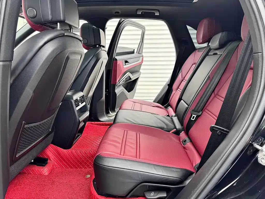Porsche Cayenne 2024 из CN, фото 9