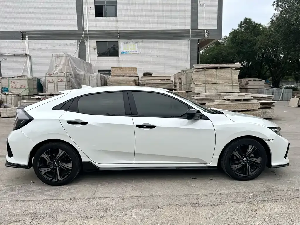 Honda Civic 2021 из CN, фото 4