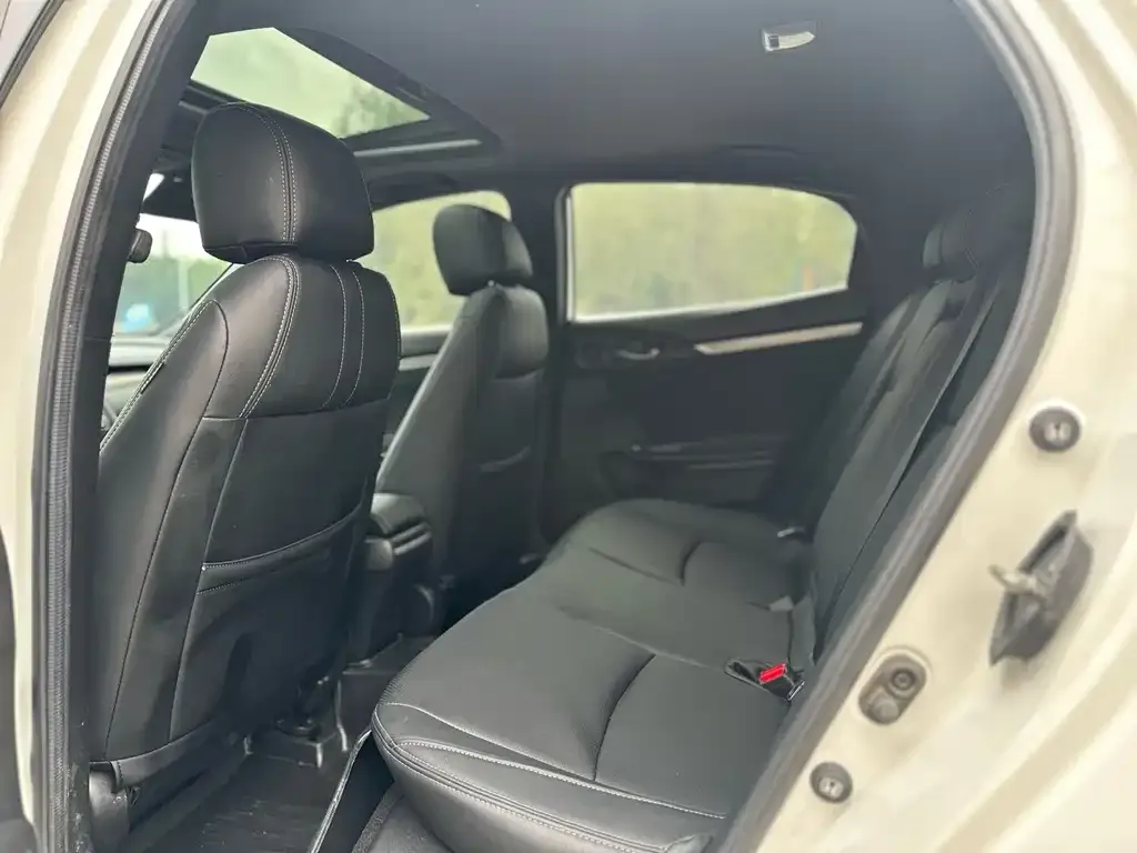 Honda Civic 2021 из CN, фото 7