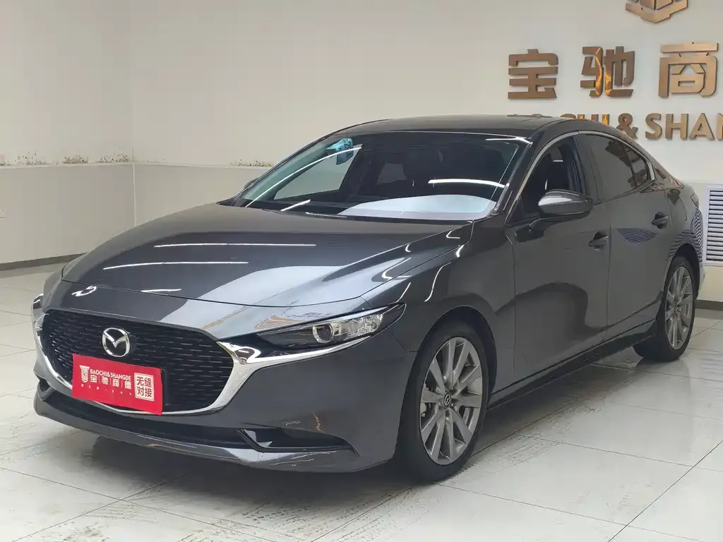 Mazda 3 Axela 2022 из CN, фото 1