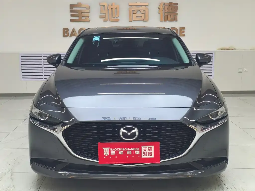 Mazda 3 Axela 2022 из CN, фото 2