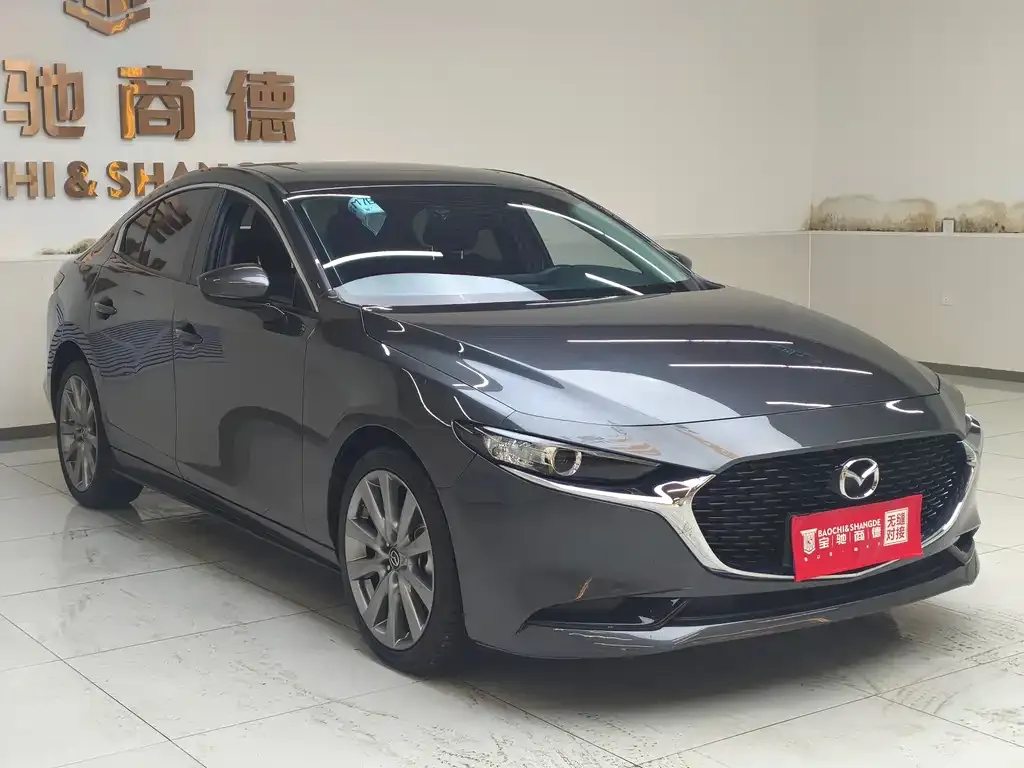 Mazda 3 Axela 2022 из CN, фото 3