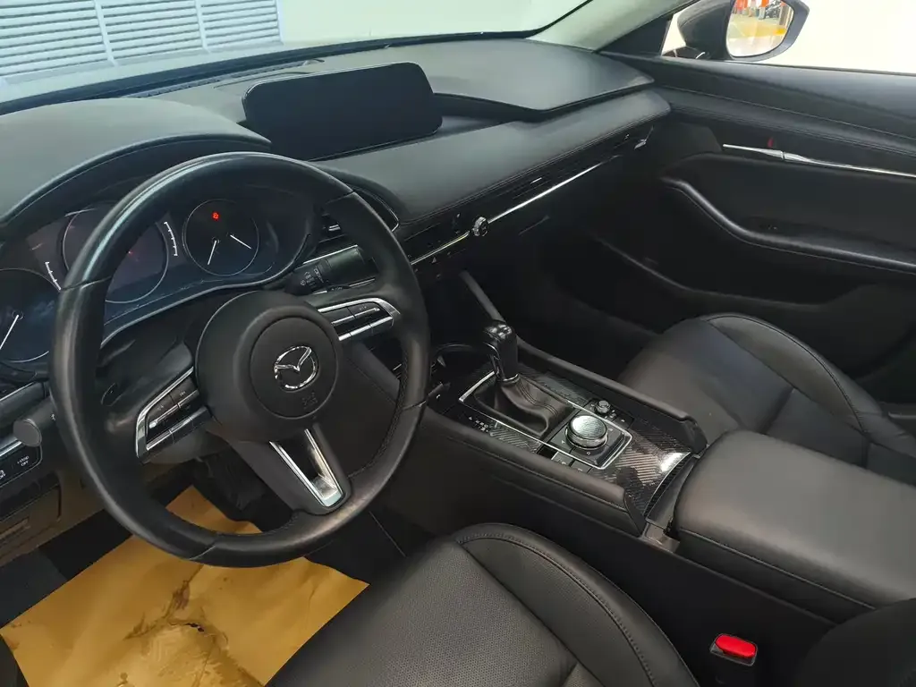 Mazda 3 Axela 2022 из CN, фото 6