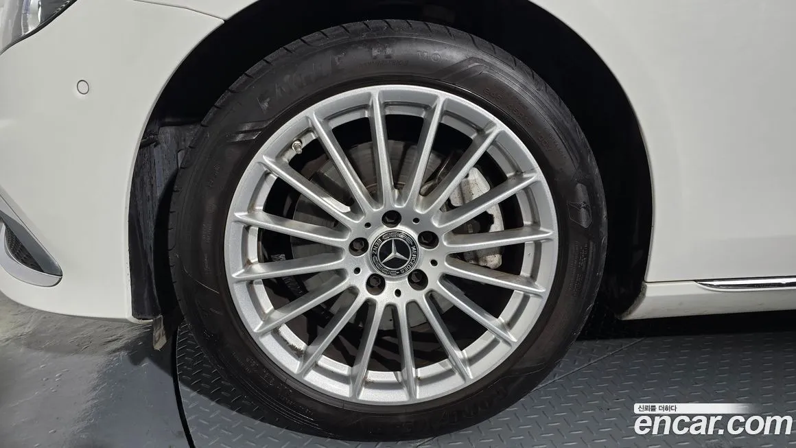 Mercedes-Benz E-Class 2022 из KR, фото 5