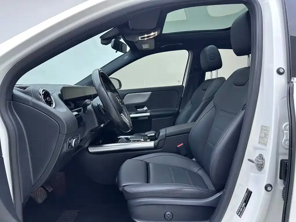 Mercedes-Benz GLA 2021 из CN, фото 9