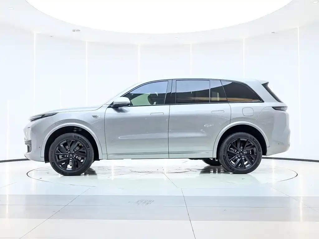 Li Auto L8 2024 из CN, фото 4