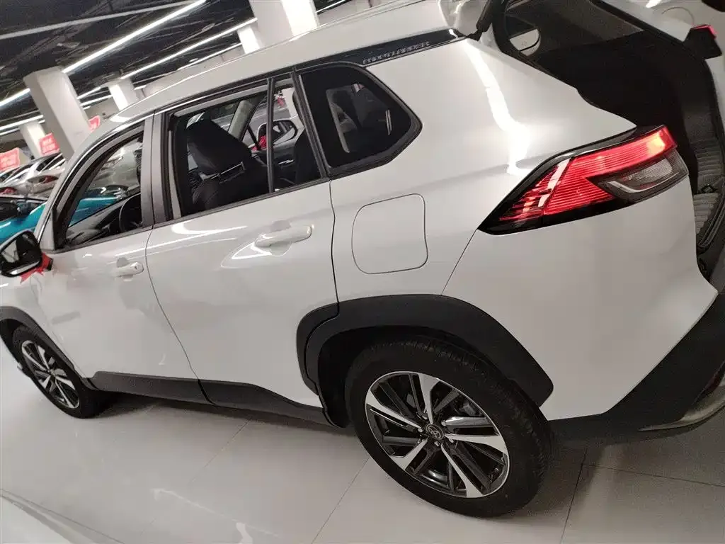 Toyota Frontlander 2022 из CN, фото 5