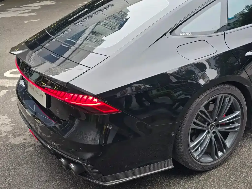 Audi A7 2024 из CN, фото 9