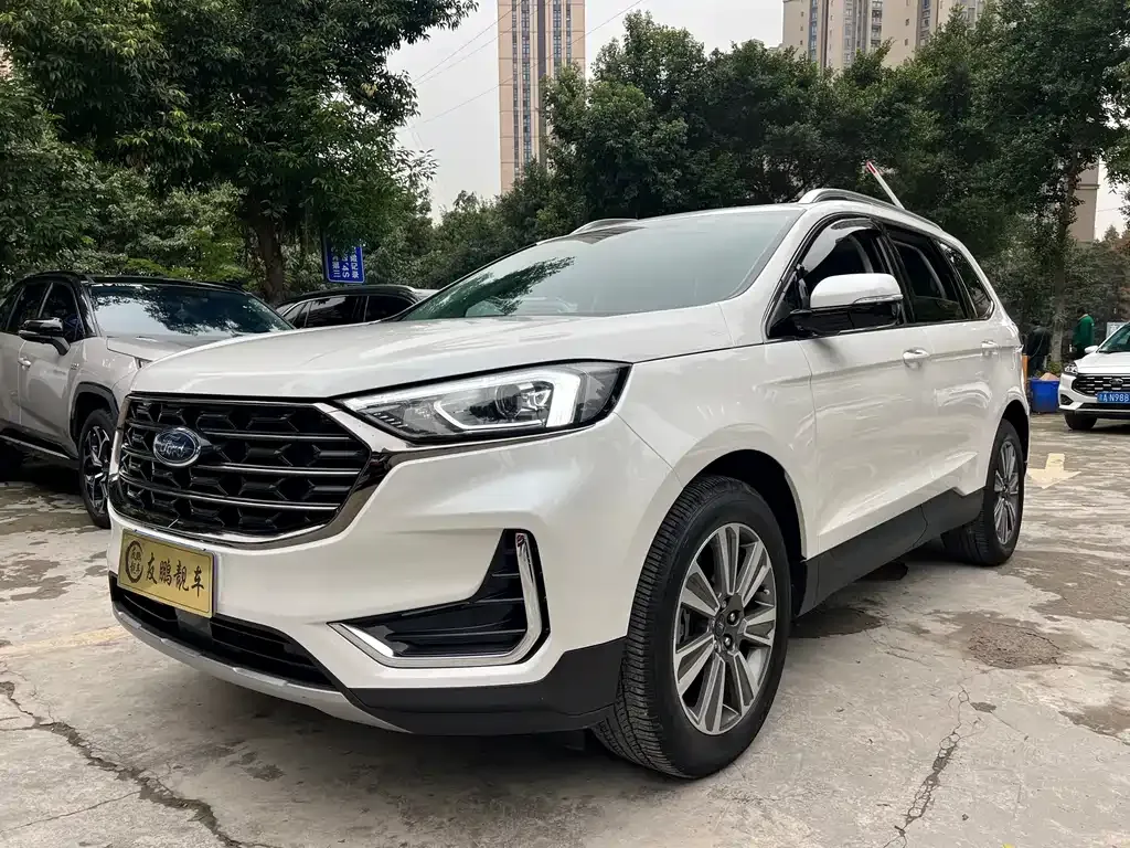 Ford Edge 2022 из CN, фото 1