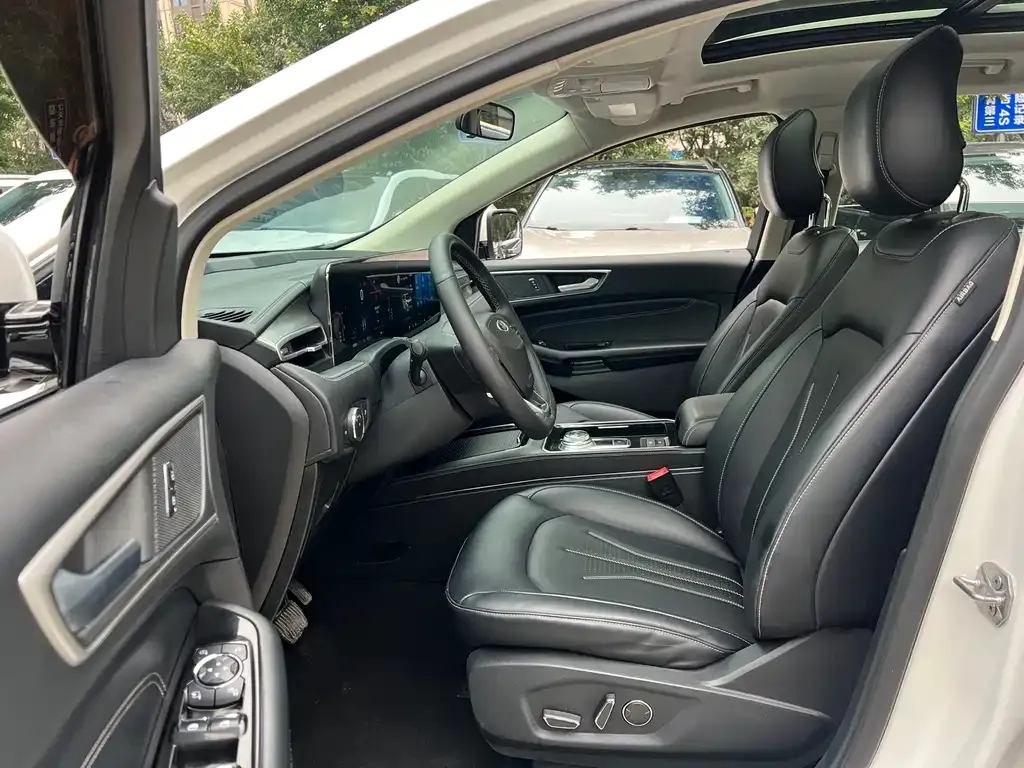Ford Edge 2022 из CN, фото 8