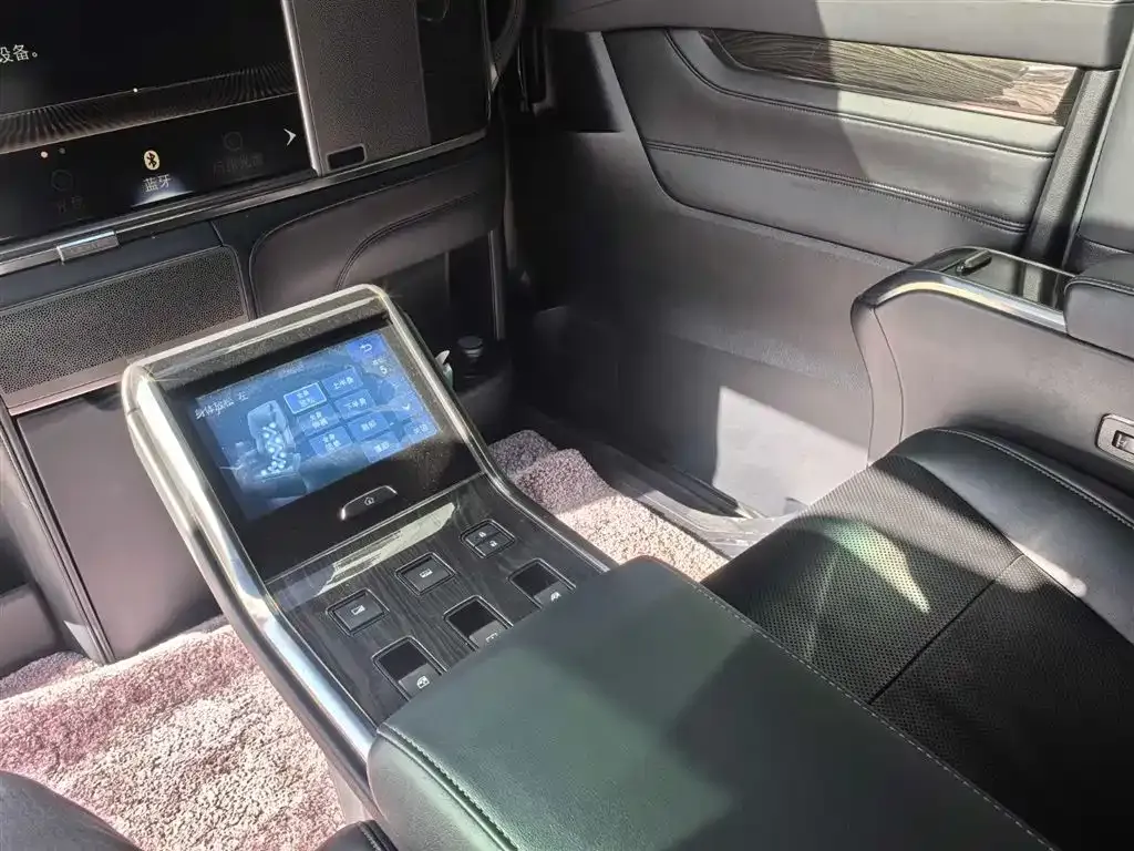 Lexus LM 2021 из CN, фото 7