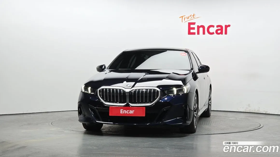 BMW 5-Series 2024 из KR, фото 3
