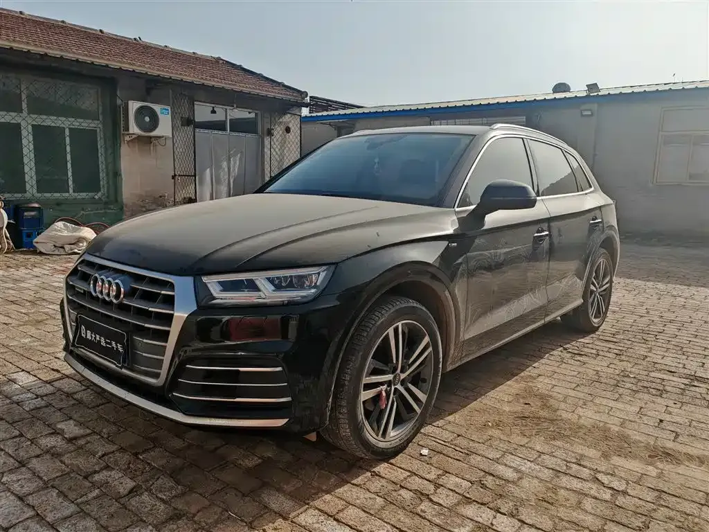 Audi Q5L 2021 из CN, фото 1