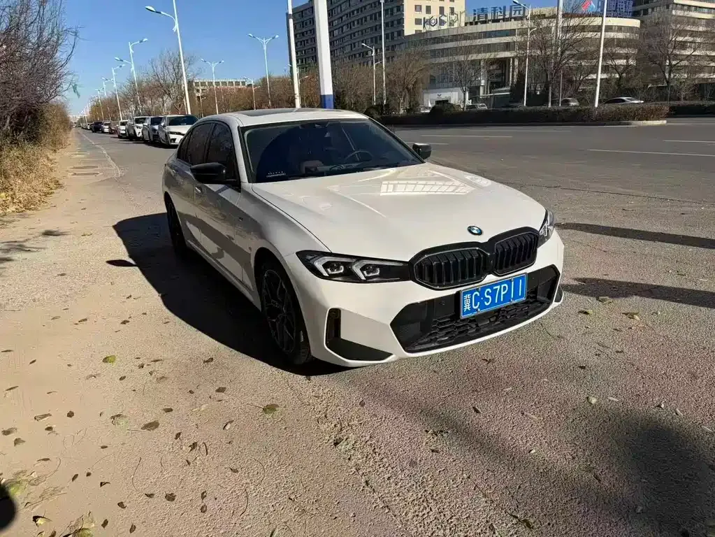 BMW 3 Series 2025 из CN, фото 2
