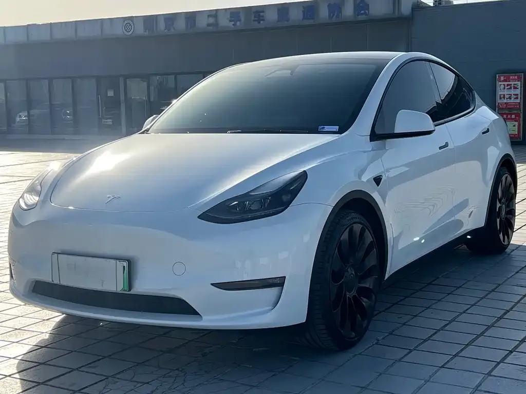 Tesla Model Y 2024 из CN, фото 1