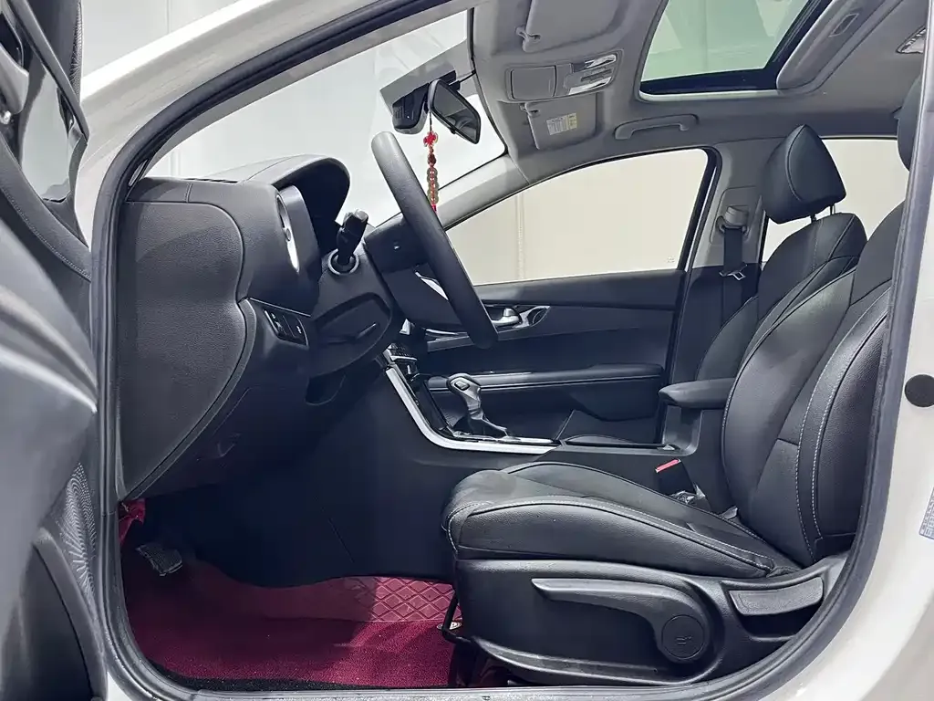 Kia K3 2022 из CN, фото 9