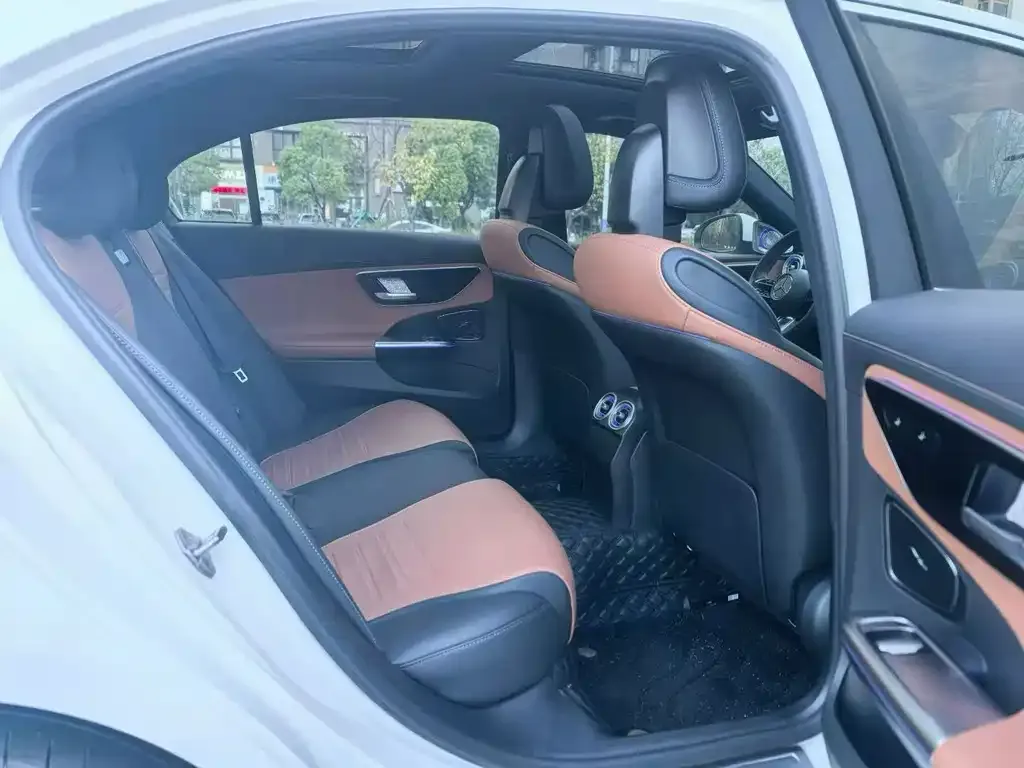Mercedes-Benz C-Class 2023 из CN, фото 5