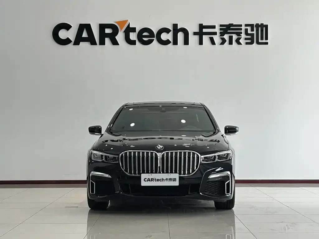 BMW 7 Series 2022 из CN, фото 2