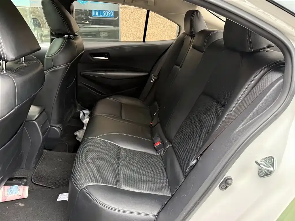 Toyota Corolla 2021 из CN, фото 10