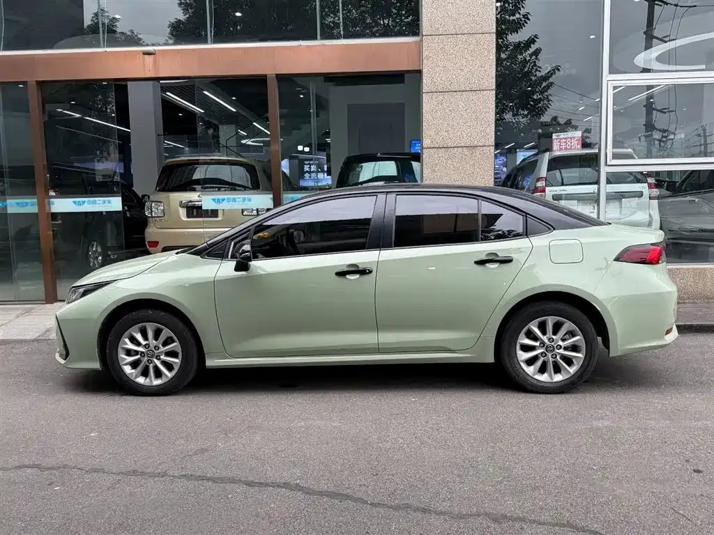 Toyota Corolla 2021 из CN, фото 3