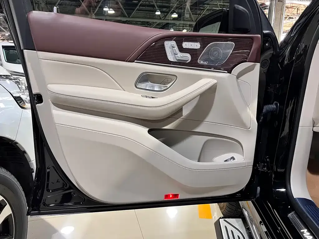 Mercedes-Benz GLS 2022 из CN, фото 5