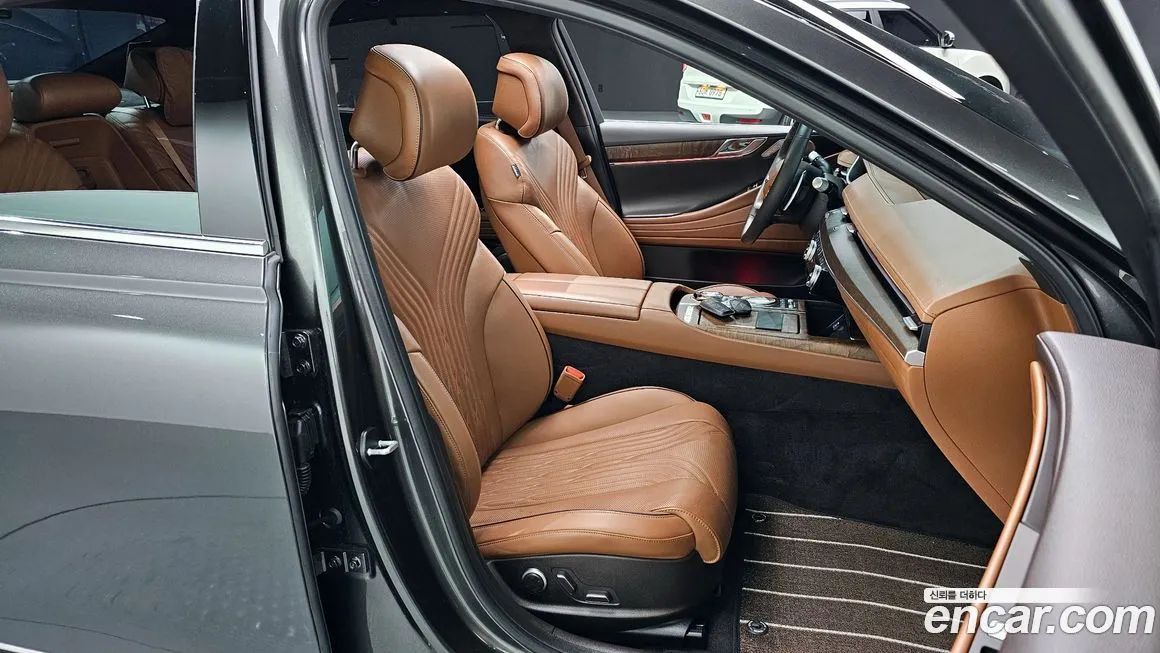 Genesis G80 — фото 10