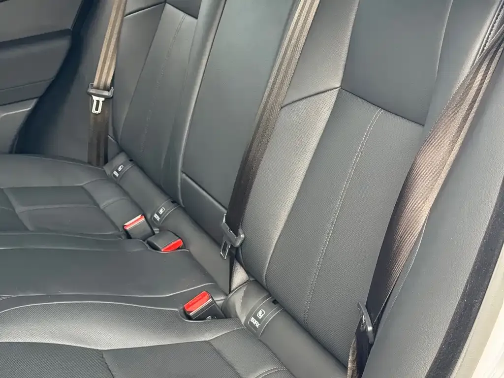 Land Rover Velar 2024 из CN, фото 10