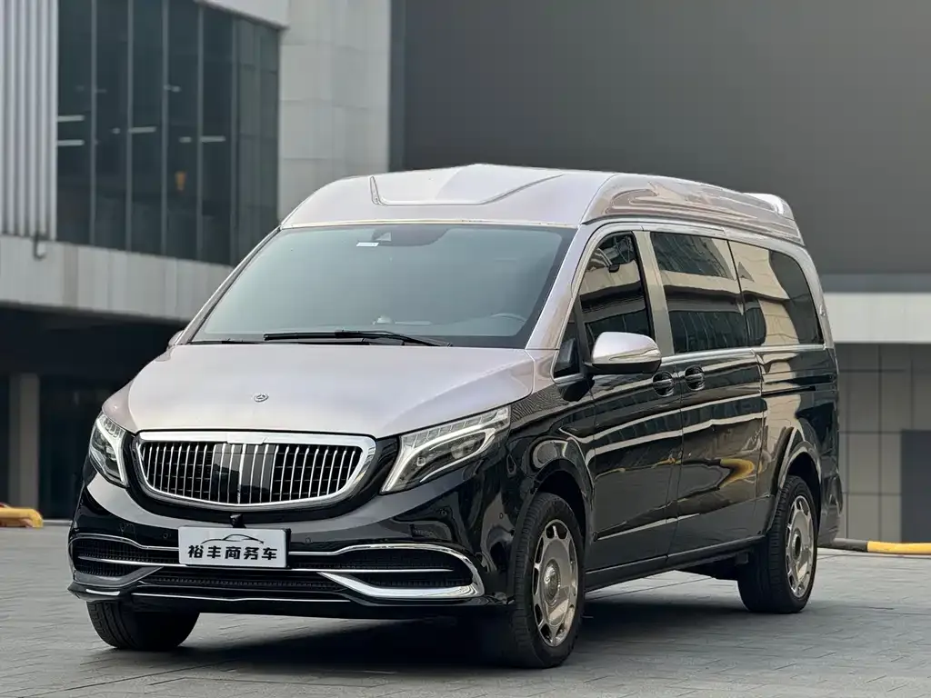 Mercedes-Benz V-Class 2022 из CN, фото 4