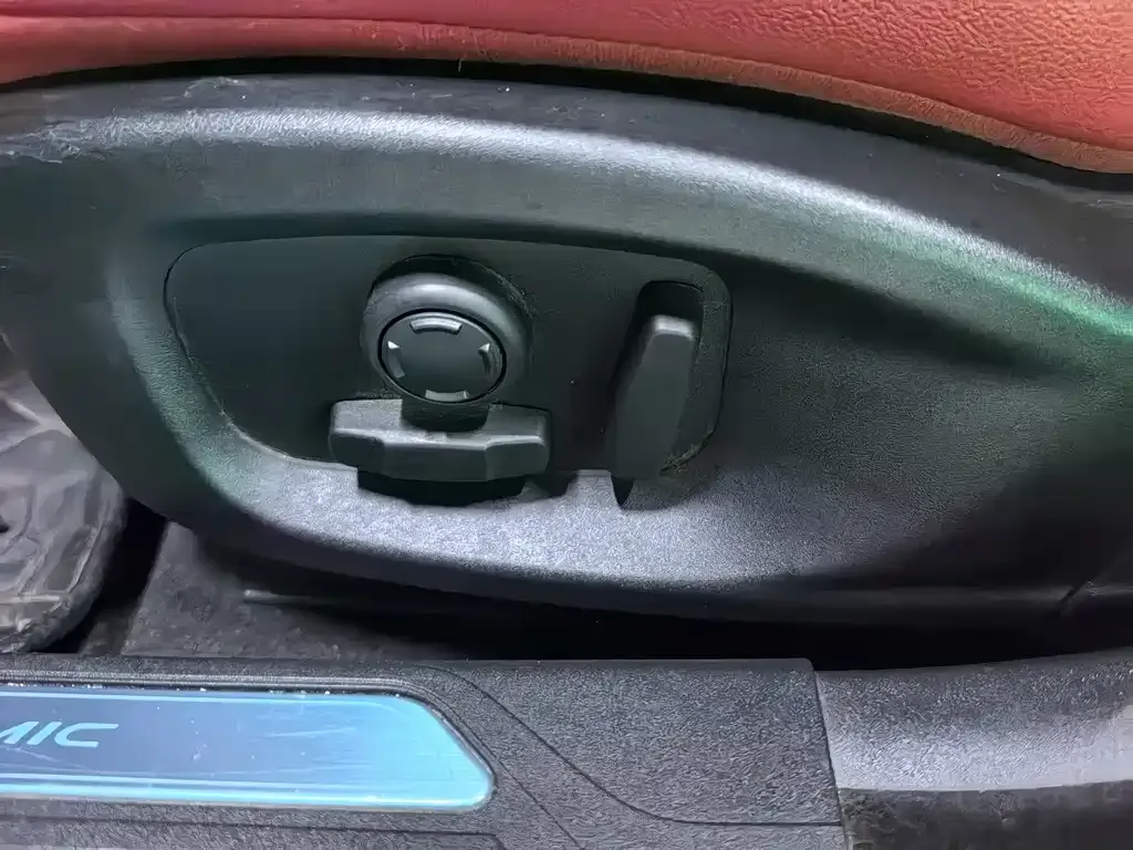 Jaguar XEL 2021 из CN, фото 8