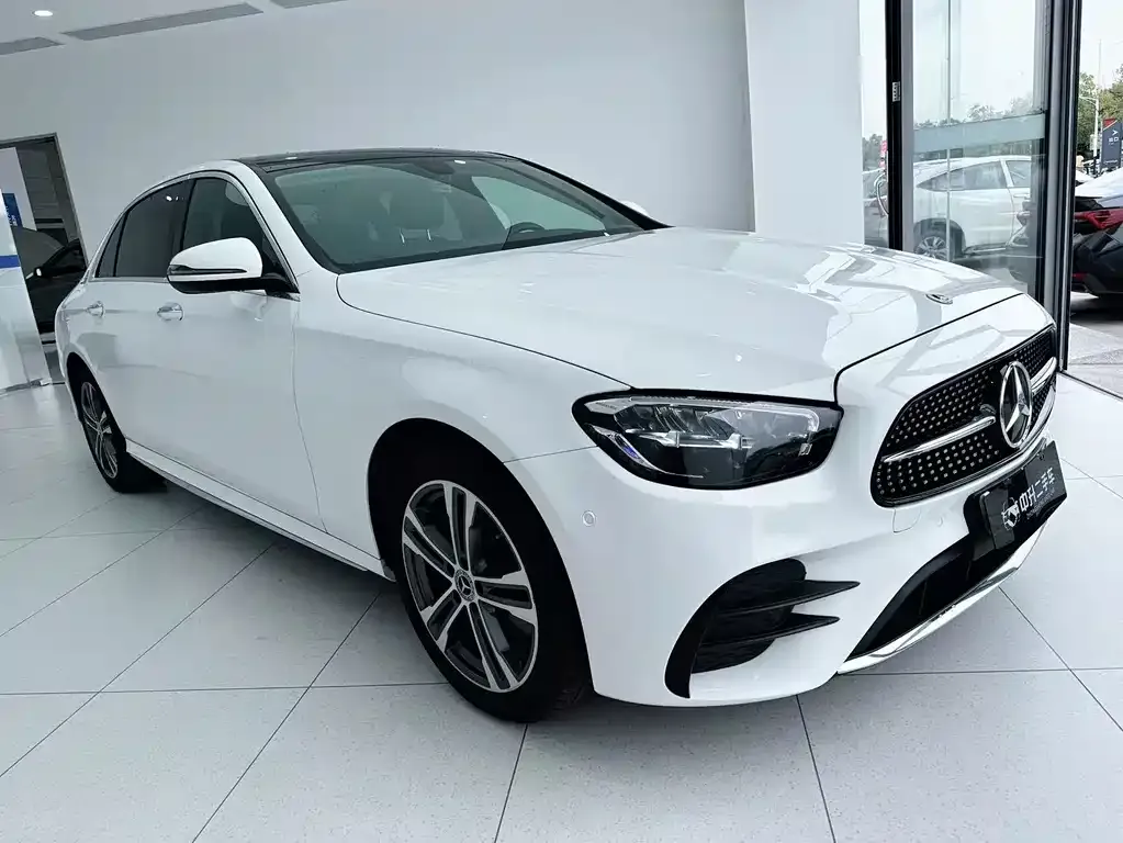 Mercedes-Benz E-Class 2022 из CN, фото 3