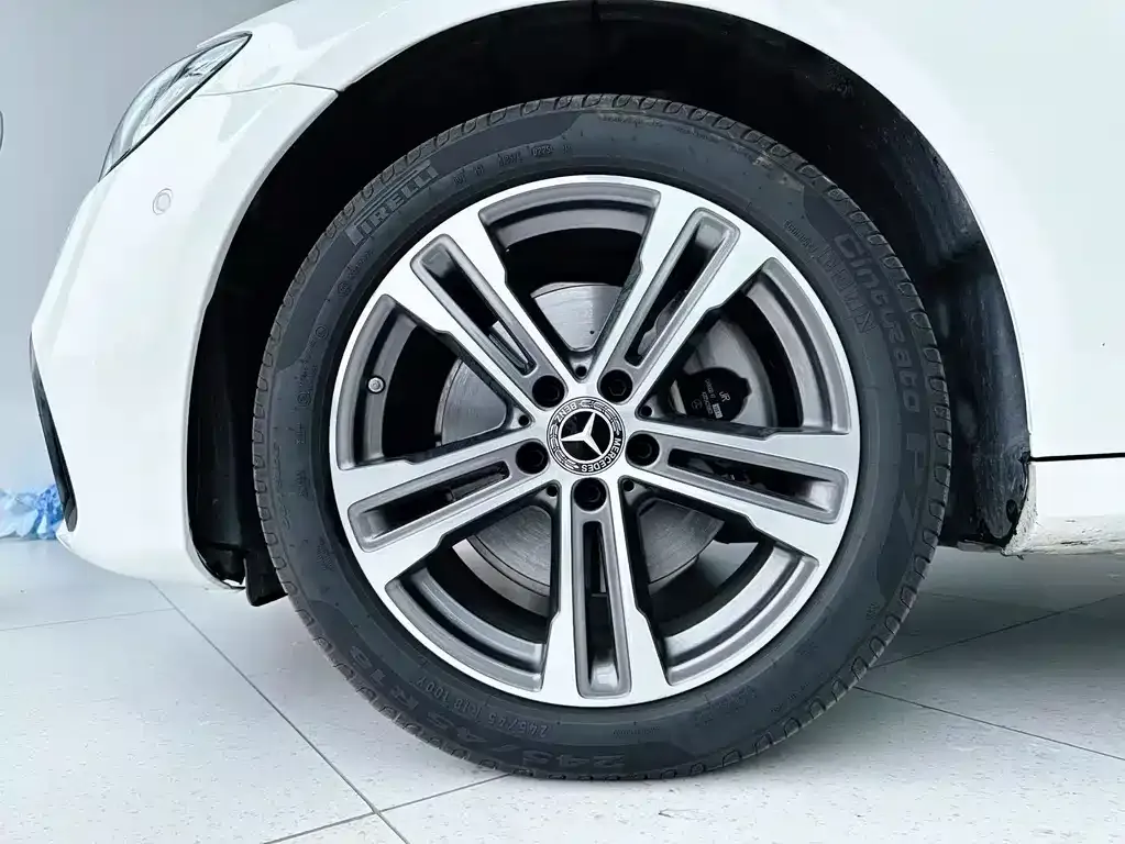 Mercedes-Benz E-Class 2022 из CN, фото 5