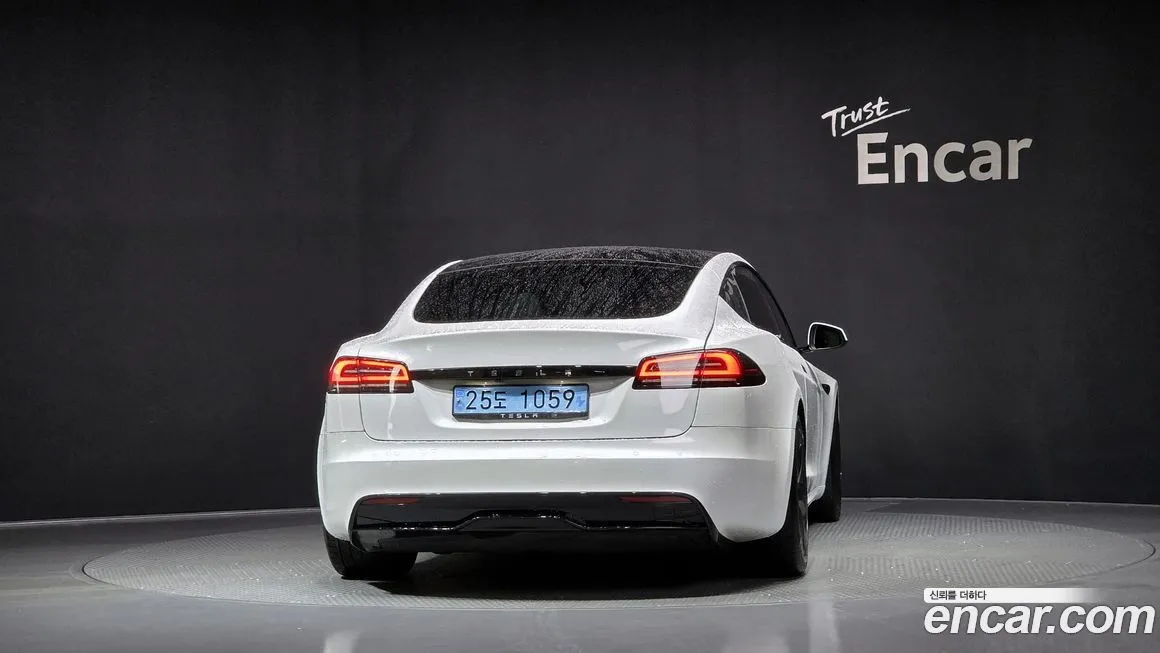 Tesla Model S 2023 из KR, фото 4