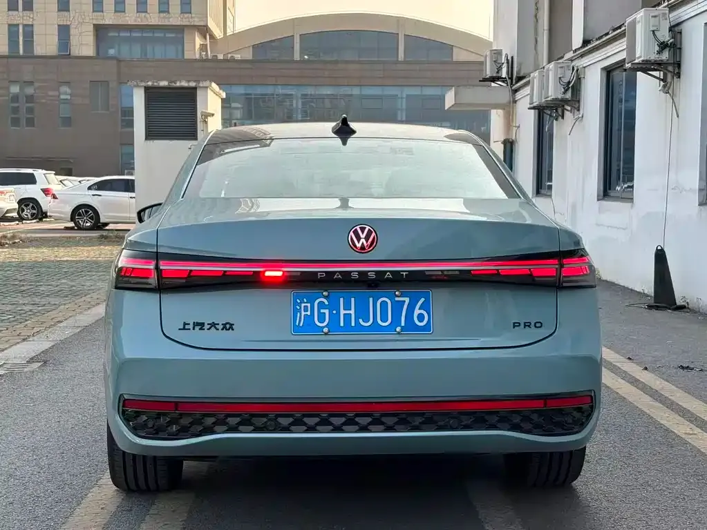 Volkswagen Passat 2024 из CN, фото 6