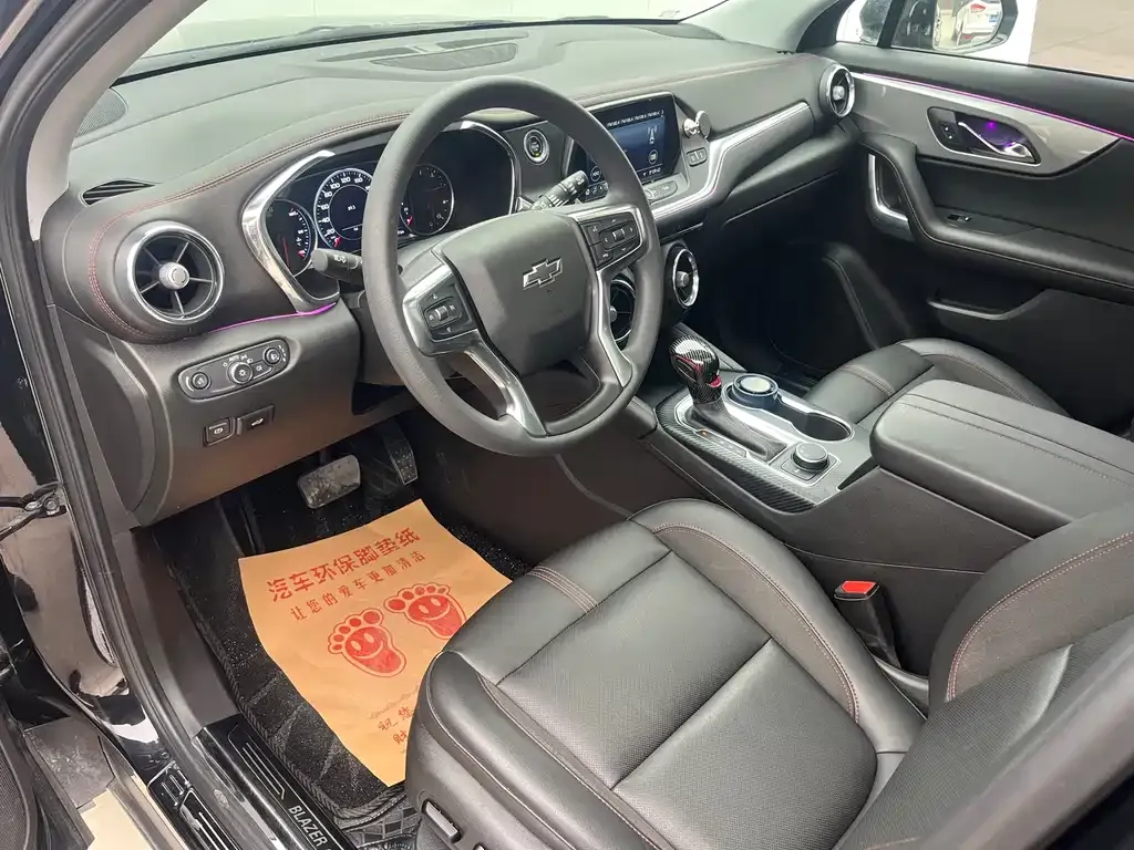 Chevrolet Blazer 2023 из CN, фото 10