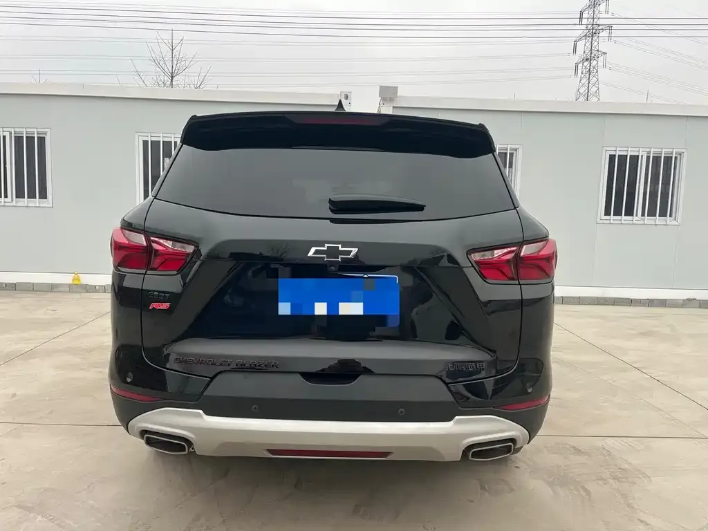 Chevrolet Blazer 2023 из CN, фото 4