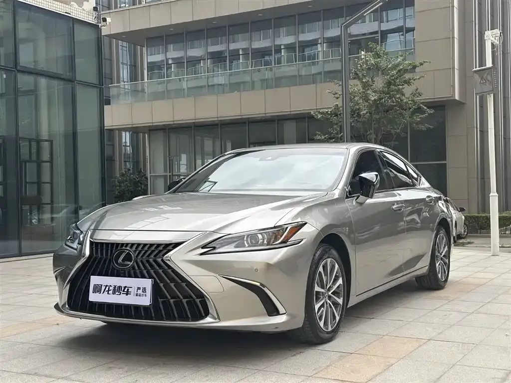 Lexus ES 2024 из CN, фото 1