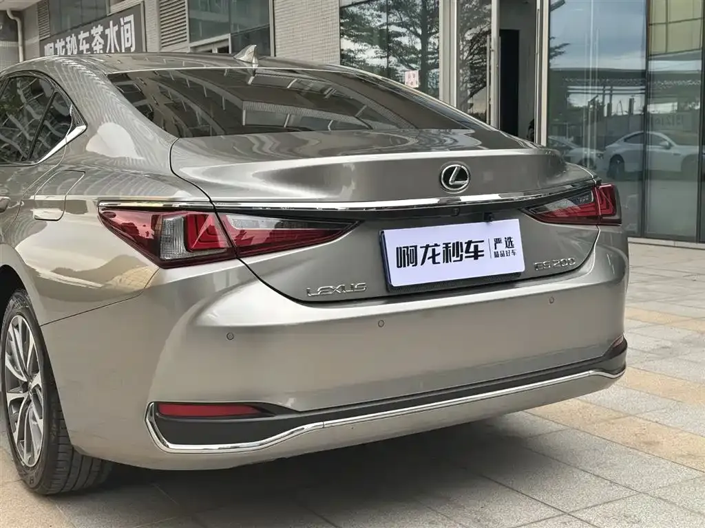 Lexus ES 2024 из CN, фото 10