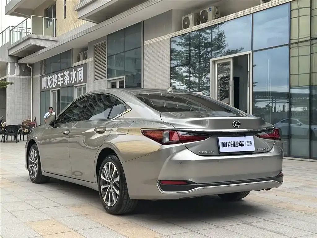 Lexus ES 2024 из CN, фото 7