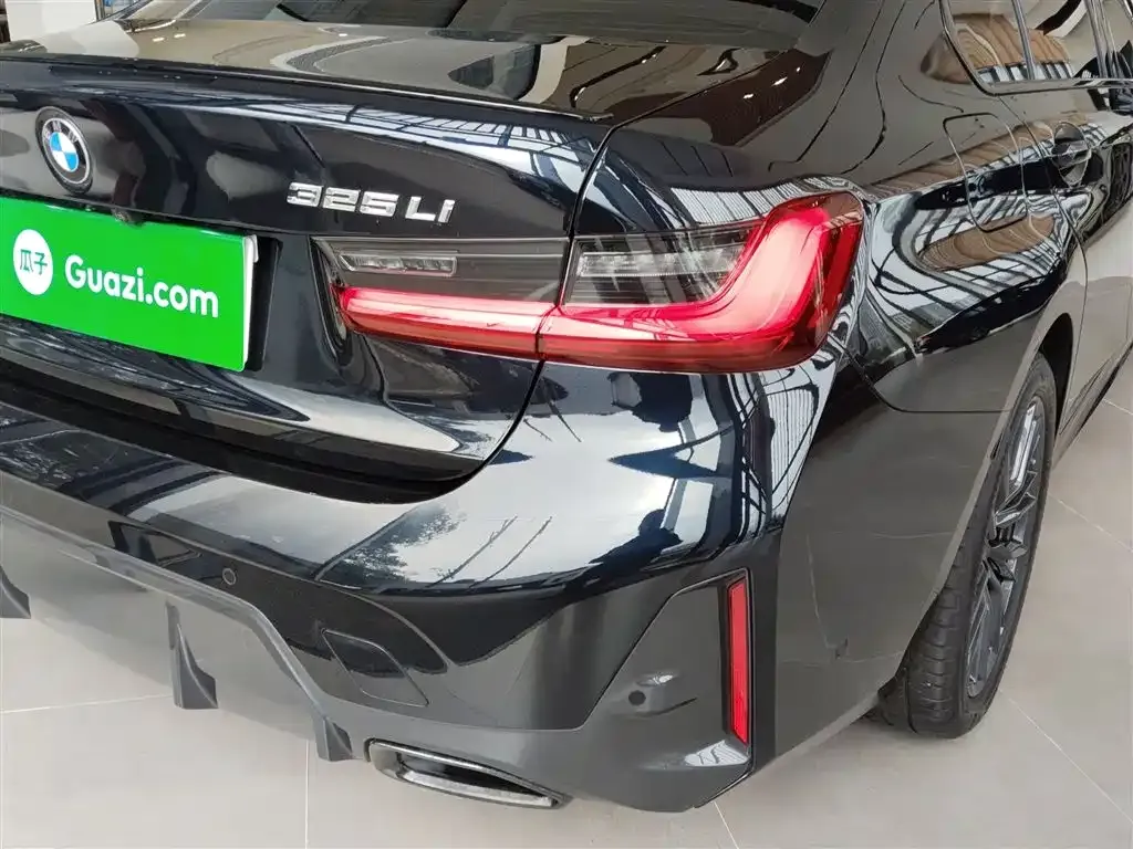 BMW 3 Series 2024 из CN, фото 8