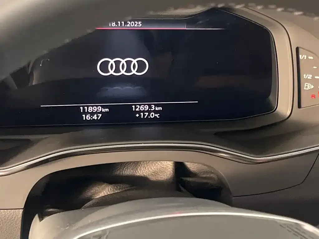 Audi A6L 2024 из CN, фото 10