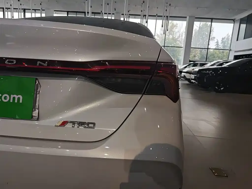 Toyota Avalon 2024 из CN, фото 8