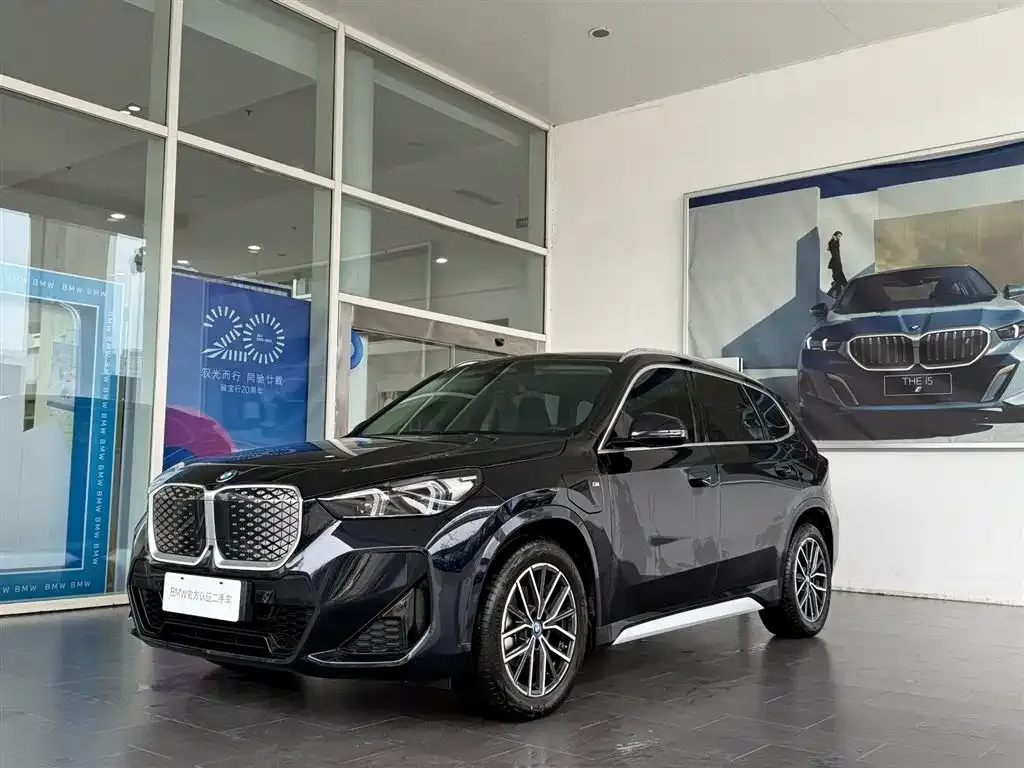 BMW iX1 2024 из CN, фото 1